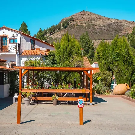 Отель La Buhardilla Del Refugio - For Hikers, Senderistas Крус-де-Техеда